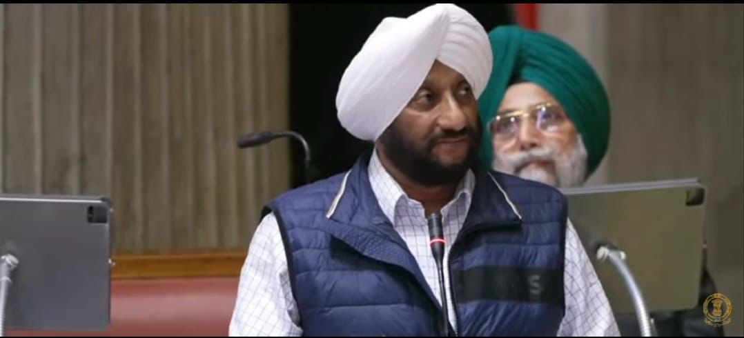 ਹਲਕਾ ਵਿਧਾਇਕ ਕੁਲਵੰਤ ਸਿੰਘ ਵੱਲੋਂ ਫੇਜ਼-1 ਅਤੇ ਫੇਜ਼-7 ਦੀ ਖੋਖਾ ਮਾਰਕਿਟ ਨੂੰ ਪੱਕੇ ਬੂਥ ਬਣਾਉਣ ਸਬੰਧੀ ਮੁੱਦਾ ਵਿਧਾਨ ਸਭਾ ਵਿੱਚ ਉਠਾਇਆ